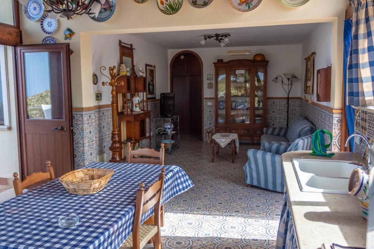 Villa Azzurra Con Vista Sul Mare San Vito Lo Capo Eksteriør billede