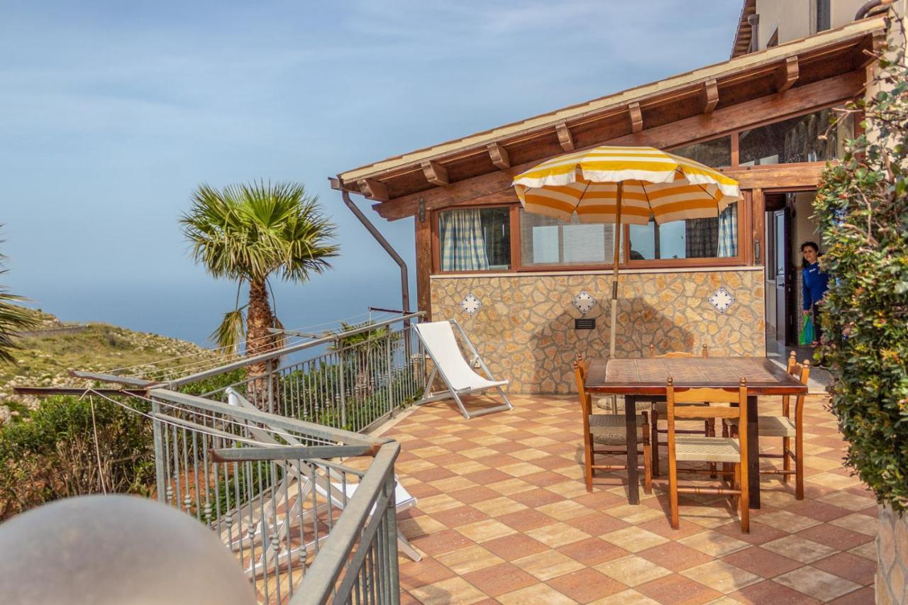 Villa Azzurra Con Vista Sul Mare San Vito Lo Capo Eksteriør billede